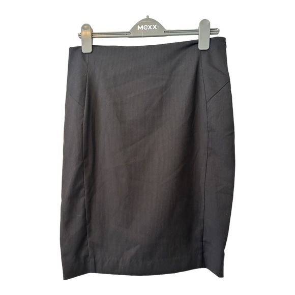 MEXX Skirt - Picture 2 of 2